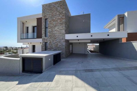 4 bedrooms Villa in Germasogeia, Cyprus No. 28880 7