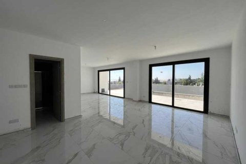 4 bedrooms Villa in Germasogeia, Cyprus No. 28880 5