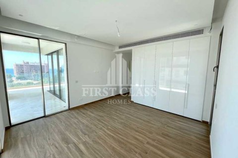 2 dormitorios Apartment en Agios Tychonas, Cyprus No. 43585 3