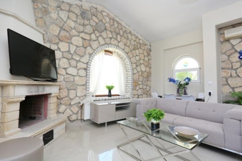 3 bedrooms Villa in Chalkidiki, Greece No. 51821 3