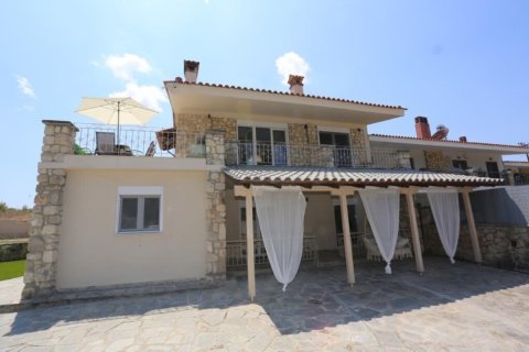 3 bedrooms Villa in Chalkidiki, Greece No. 51821 1