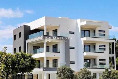 2 bedrooms Apartment in Germasogeia, Cyprus No. 64151 8