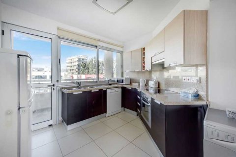 2 bedrooms Apartment in Germasogeia, Cyprus No. 64150 2