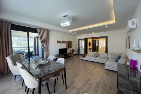 3+1 Apartment en Oba, Turkey No. 12423 18