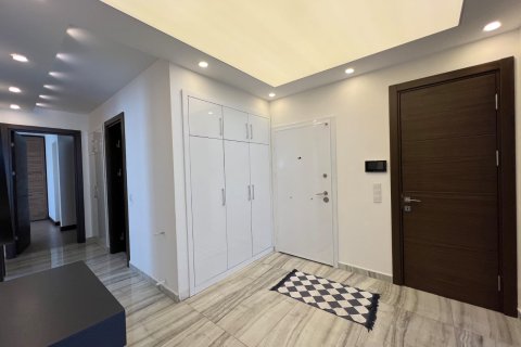 3+1 Apartment en Oba, Turkey No. 12423 19