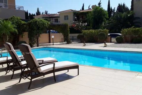 3 bedrooms Villa in Chloraka, Cyprus No. 65419 2