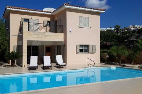 3 bedrooms Villa in Chloraka, Cyprus No. 65419 1