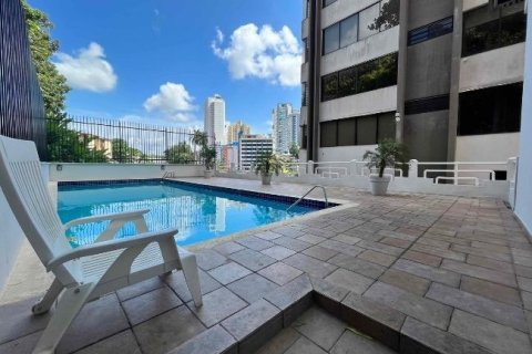 2 dormitorios Apartment en Panamá, Panama No. 70636 3