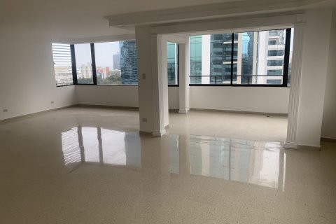 3 dormitorios Apartment en Panamá, Panama No. 70631 1