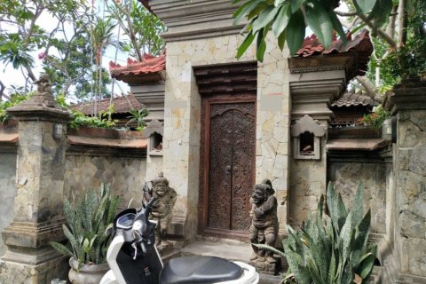 4 bedrooms House in Denpasar, Indonesia No. 23306 8