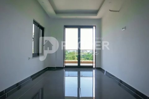 5 rooms Villa in Alanya, Turkey No. 12382 4