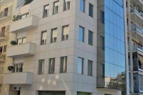 880m² Commercial property in Athens, Greece No. 49406 14