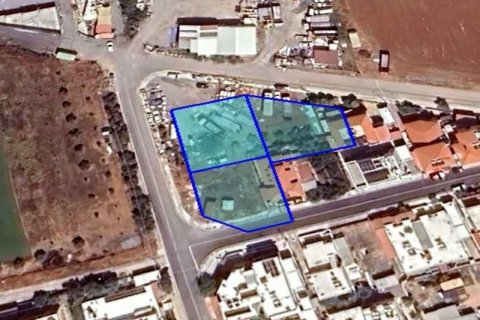 1638m² Land in Kato Polemidia, Cyprus No. 64379 1