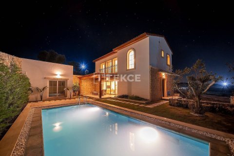 3+1 Villa en Milas, Turkey No. 11076 16