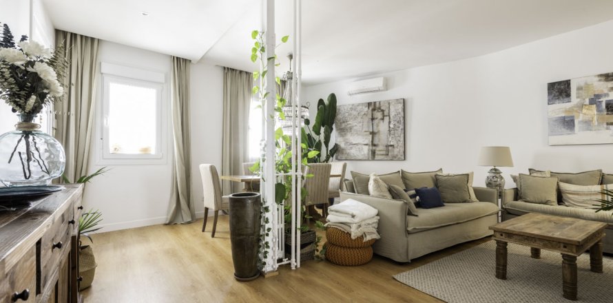 3 dormitorios Apartment en Madrid, Spain No. 26210