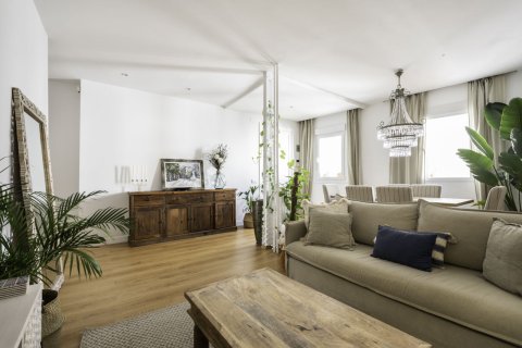 3 dormitorios Apartment en Madrid, Spain No. 26210 5