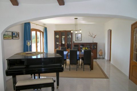 4 bedrooms Villa in Moraira, Spain No. 26213 10