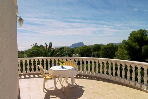 4 bedrooms Villa in Moraira, Spain No. 26213 4