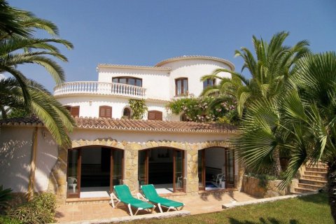 4 bedrooms Villa in Moraira, Spain No. 26213 1