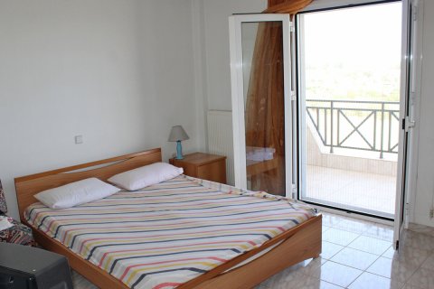 240m² House à Methoni, Greece No. 55913 14