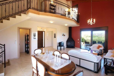 6 bedrooms Villa in Chania, Greece No. 27946 3