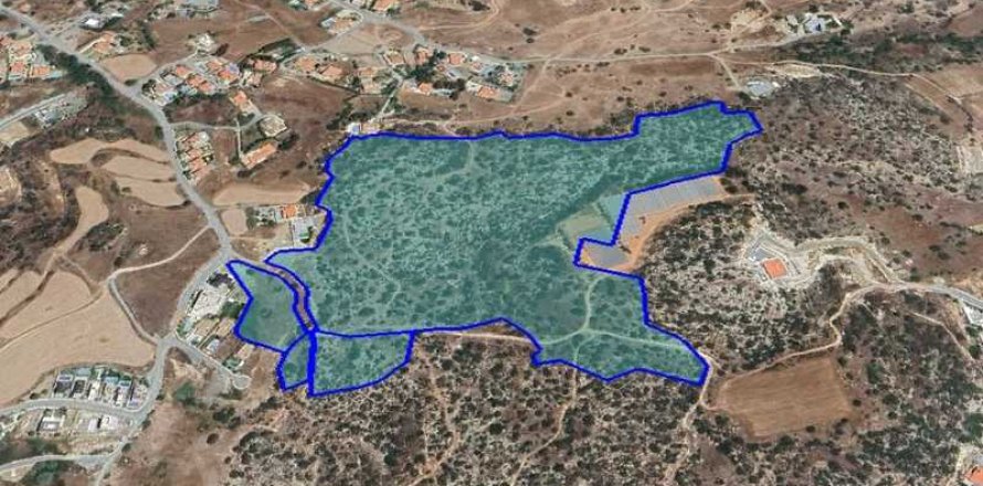 110005m² Land in Parekklisia, Cyprus No. 64422