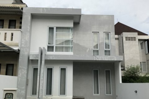 3 bedrooms House in Denpasar, Indonesia No. 22798 1