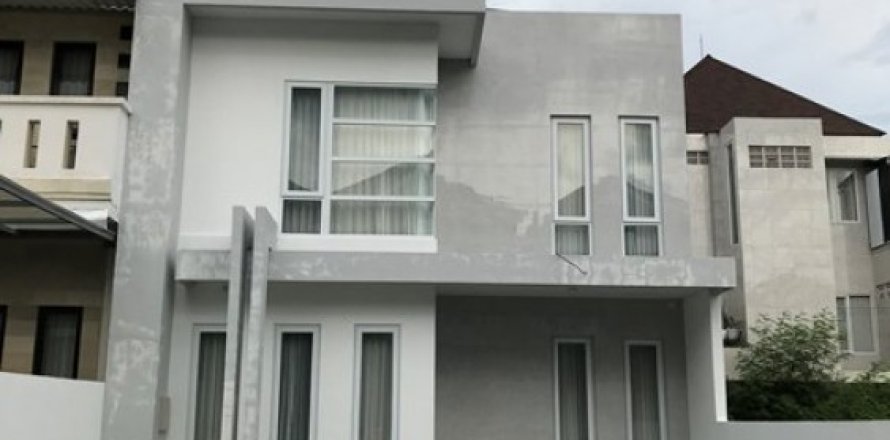 3 bedrooms House in Denpasar, Indonesia No. 22798