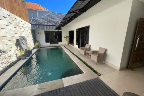 3 bedrooms Villa in Jimbaran, Indonesia No. 22736 7