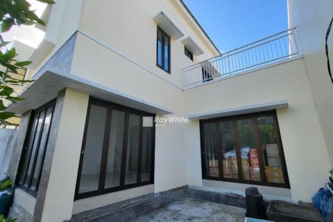 3 bedrooms House in Jimbaran, Indonesia No. 22849 3