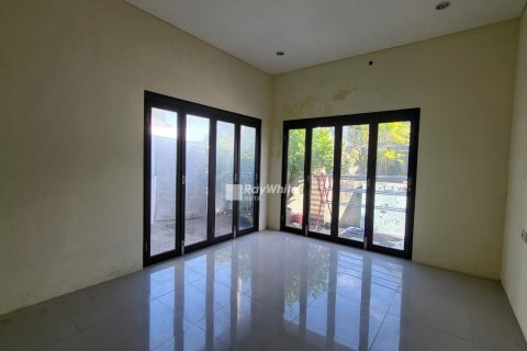 3 bedrooms House in Jimbaran, Indonesia No. 22849 2