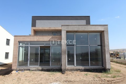 4+1 Villa en Ankara, Turkey No. 12650 1