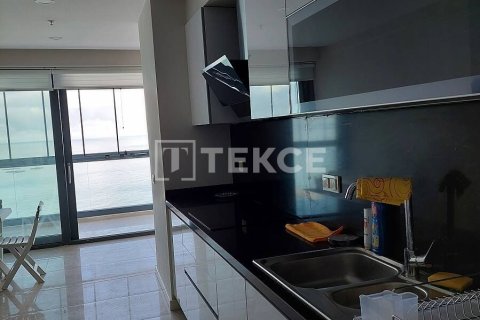 5+1 Appartement à Yomra, Turkey No. 13025 3