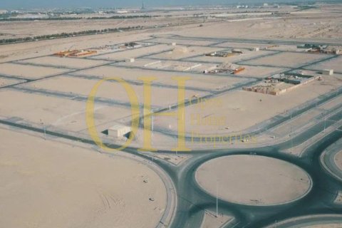 764.7m² Land à Al Shamkha, UAE No. 8398 2