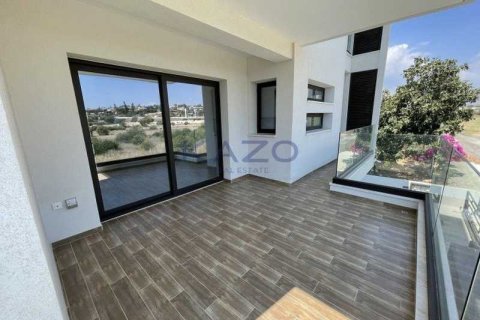 2 dormitorios Apartment en Germasogeia, Cyprus No. 65780 6