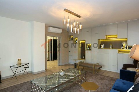 4+1 Apartment in Sariyer, Turkey No. 18003 10