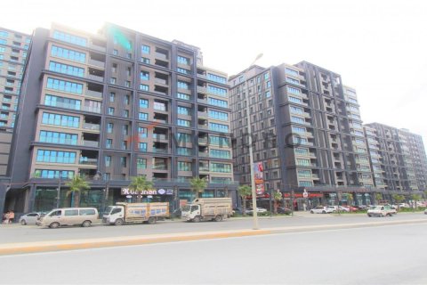 4+1 Apartment en Sariyer, Turkey No. 18003 3