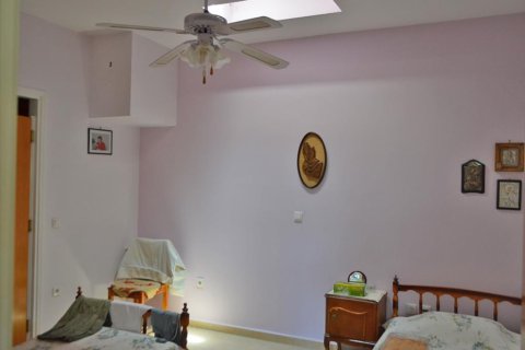 5 bedrooms Business in Loutraki, Greece No. 60164 9