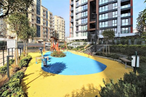 2+1 Apartment en Kartal, Turkey No. 17369 9