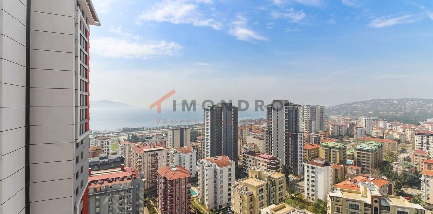 2+1 Apartment en Kartal, Turkey No. 17369