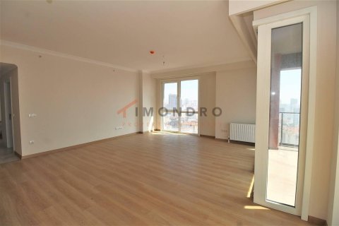 2+1 Apartment en Kartal, Turkey No. 17369 20