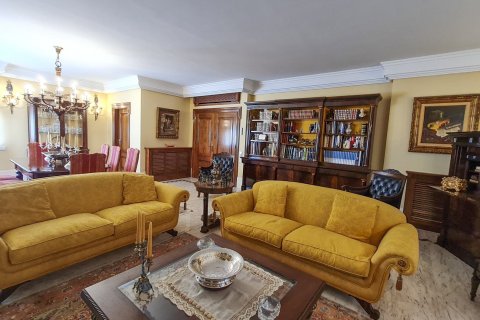 5 bedrooms Villa in San Pedro del Pinatar, Spain No. 27669 6