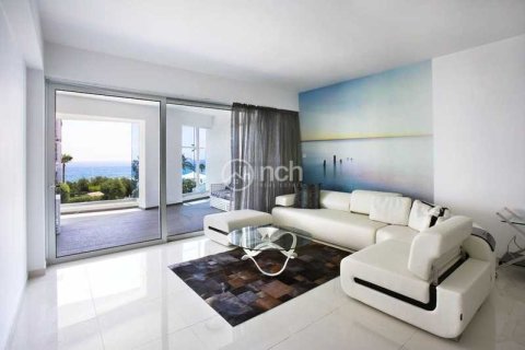 2 bedrooms Apartment in Germasogeia, Cyprus No. 74994 4