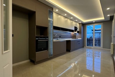 2+1 Appartement à Istanbul, Turkey No. 14759 3