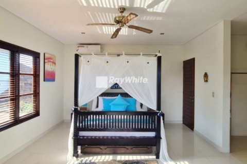 3 bedrooms Villa in Canggu, Indonesia No. 22933 11