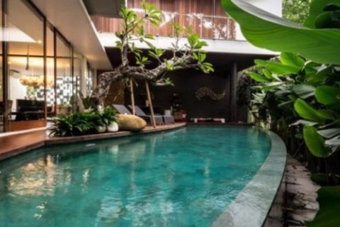 5 bedrooms Villa in Canggu, Indonesia No. 22943 2