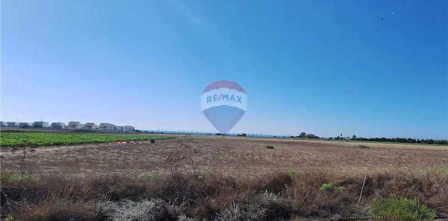 3936m² Land en Kiti, Cyprus No. 75733