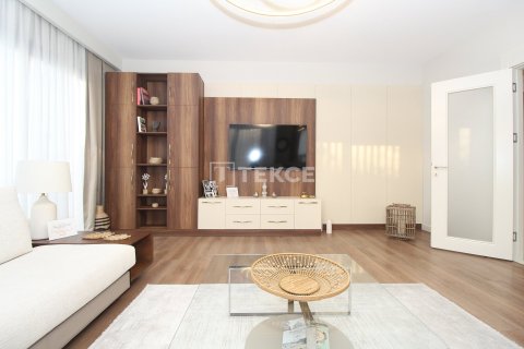 1+1 Apartment in Istanbul, Turkey No. 14298 24