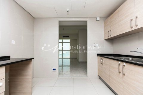 2 bedrooms Apartment in Al Reem Island, UAE No. 4166 13