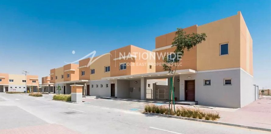 3 bedrooms Villa in Al Samha, UAE No. 4163